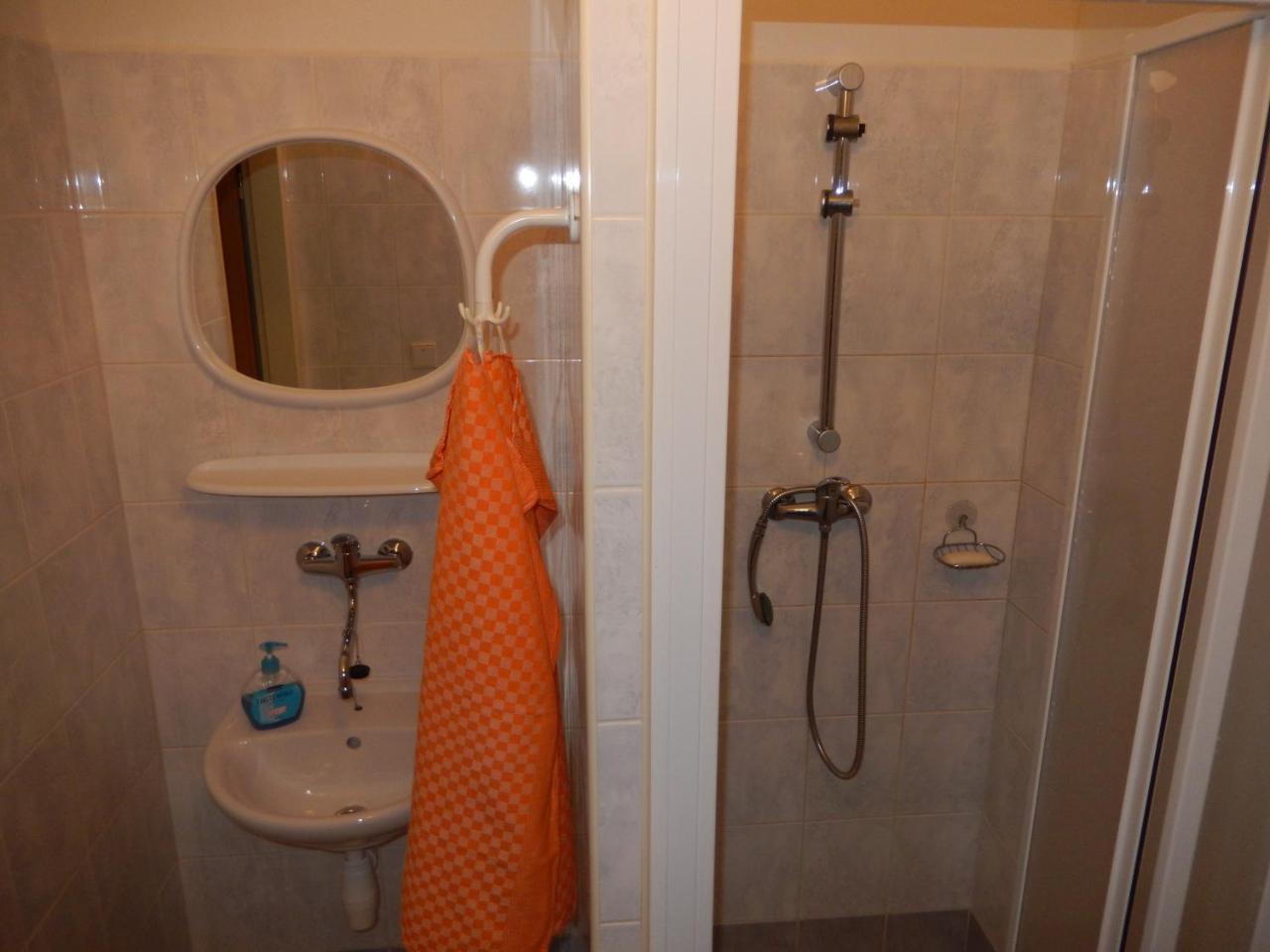 Penzion Manetin U Sv. Barbory Hotel Bagian luar foto