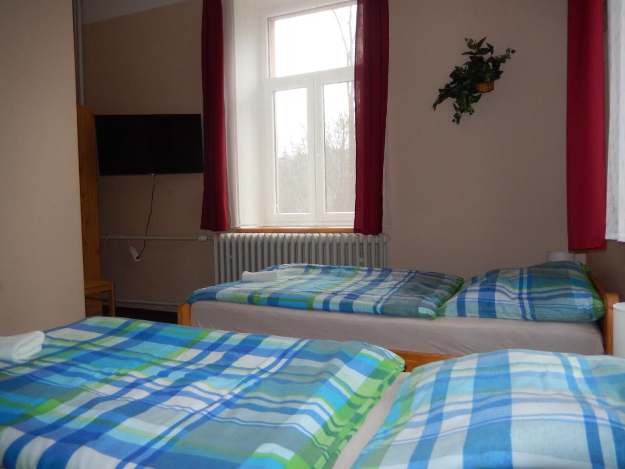 Penzion Manetin U Sv. Barbory Hotel Bagian luar foto